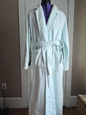Nordstrom Light Aqua Plush Bath Robe with Shawl Collar